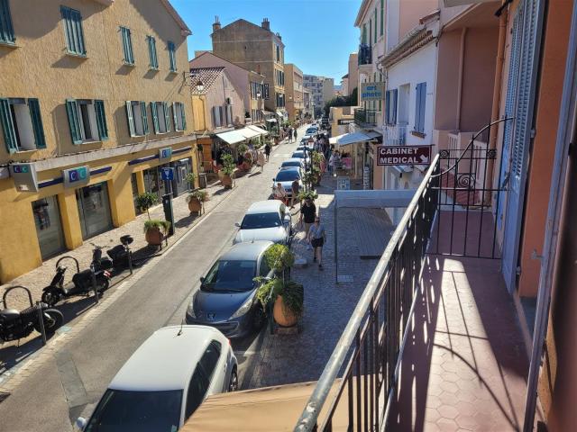 Appartement location à Arrondissement de Toulon, Le Lavandou