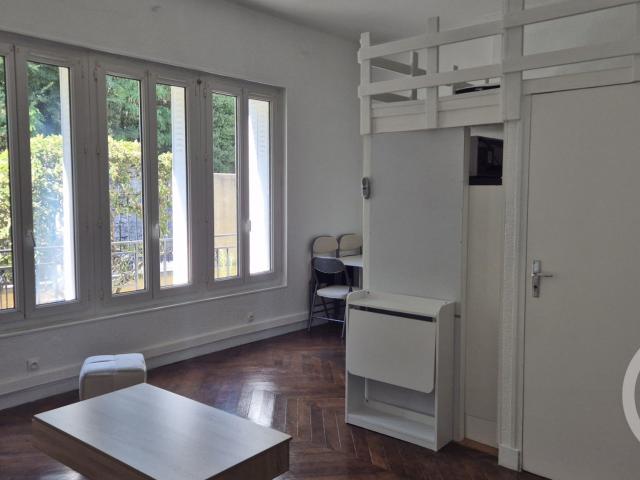Appartement location à Les Fougères, Avon