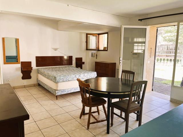 Appartement location à Forcalquier, Saint-martin-de-brômes