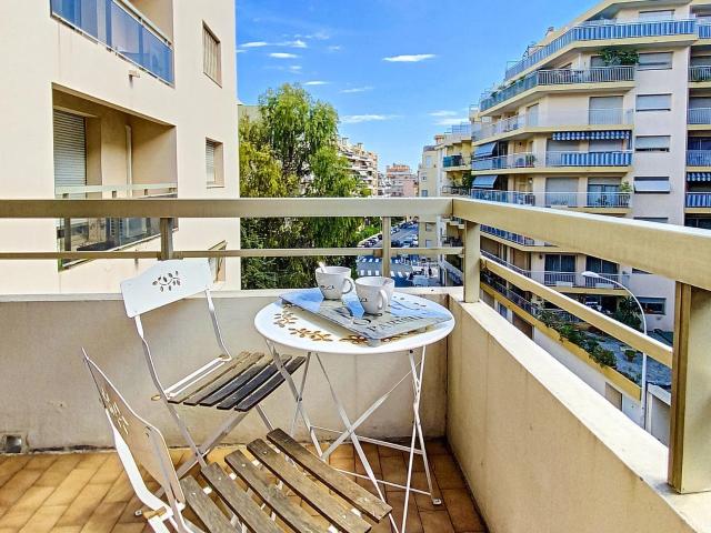 Appartement location à Cyrnos, Nice