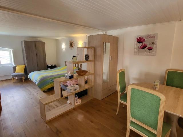 Appartement location à Cahors, Laroque-des-arcs