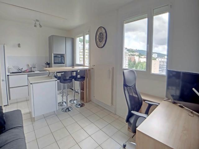 Appartement location à Saint-Étienne, Saint-etienne
