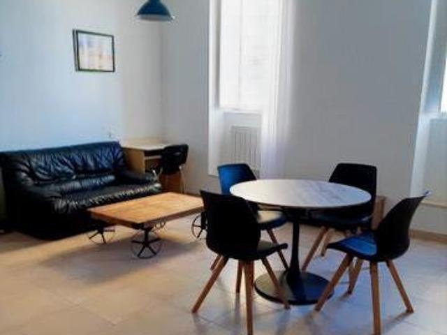 Appartement location à Nîmes, Bagnols-sur-cèze