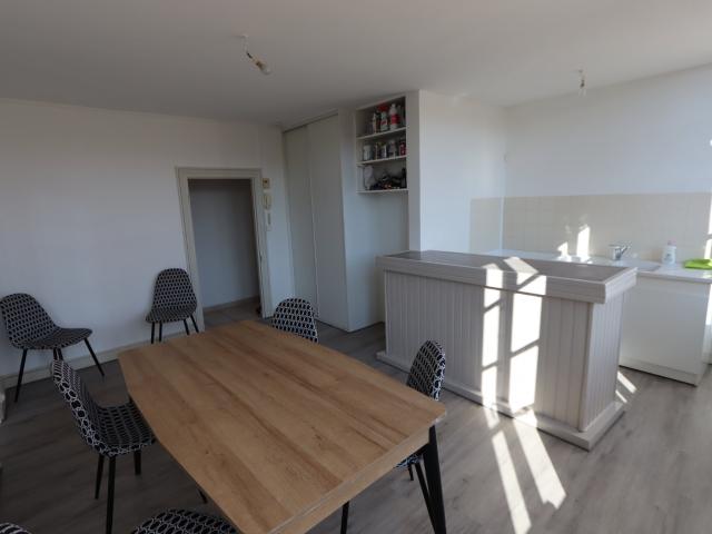 Appartement location à Cosne-Cours-sur-Loire, La Charité-sur-loire