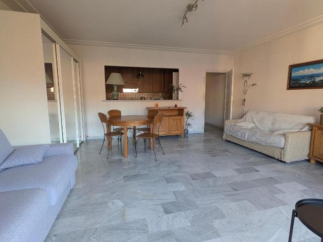 Appartement location à Nice, Menton