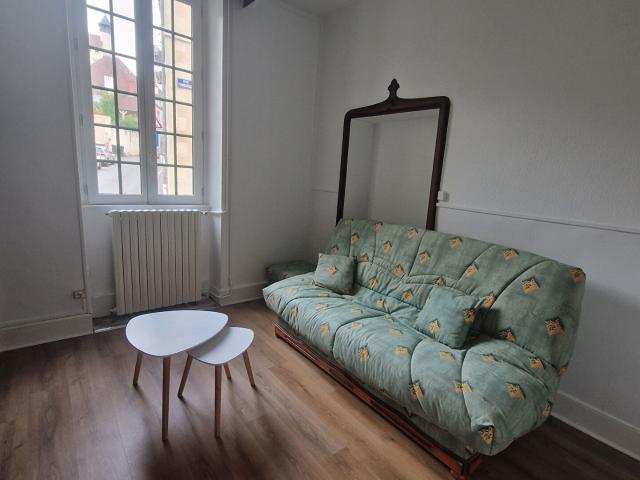 Appartement location à Cour St Sauveur, Nevers