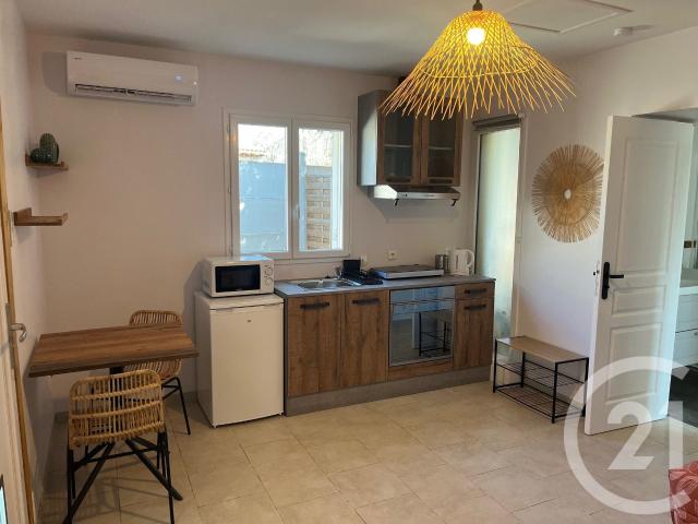 Appartement location à Cannes-et-Clairan, Gard