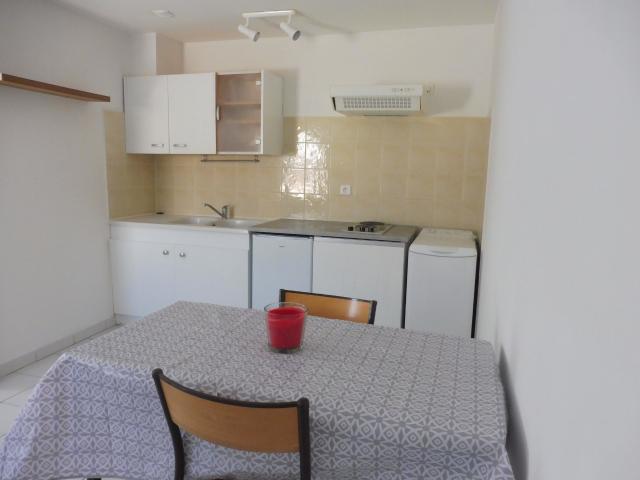 Appartement location à Largentière, Saint-etienne-de-fontbellon