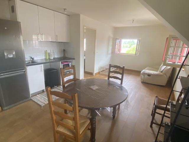 Appartement location à Oloron-Sainte-Marie, Salies-de-béarn