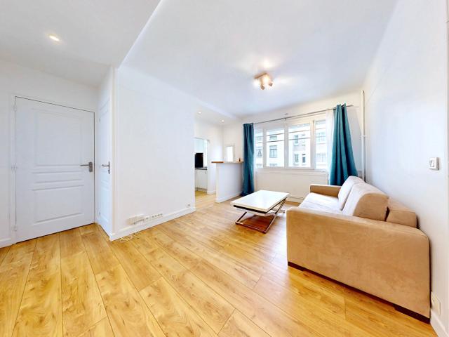 Appartement location à France métropolitaine, Courbevoie