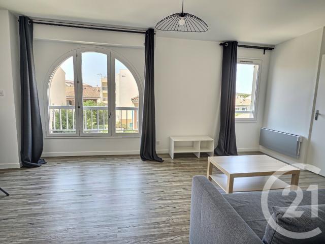 Appartement location à Arrondissement de Toulon, La Londe-les-maures
