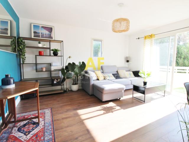 Appartement location à Santa-Lucia, Saint-Raphaël