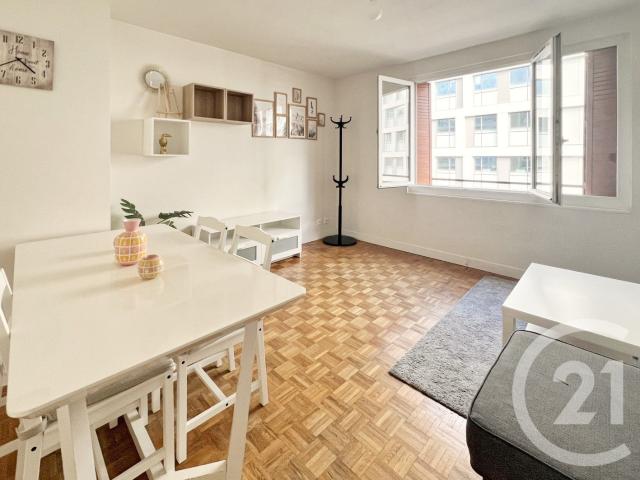 Appartement location à Nanterre, Courbevoie