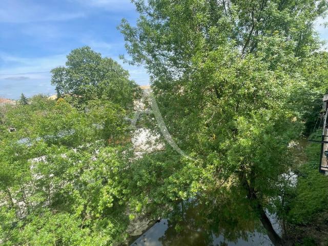 Appartement location à Nîmes, Le Cailar
