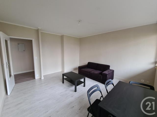 Appartement location à Évry, Petit-bourg