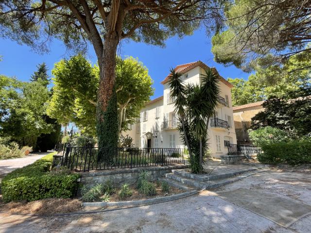Appartement location à Arrondissement de Toulon, Solliès-pont