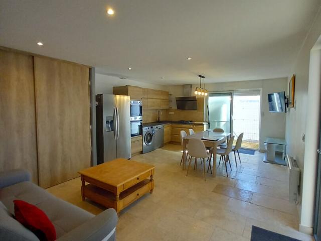 Appartement location à Forcalquier, Provence-Alpes-Côte d'Azur
