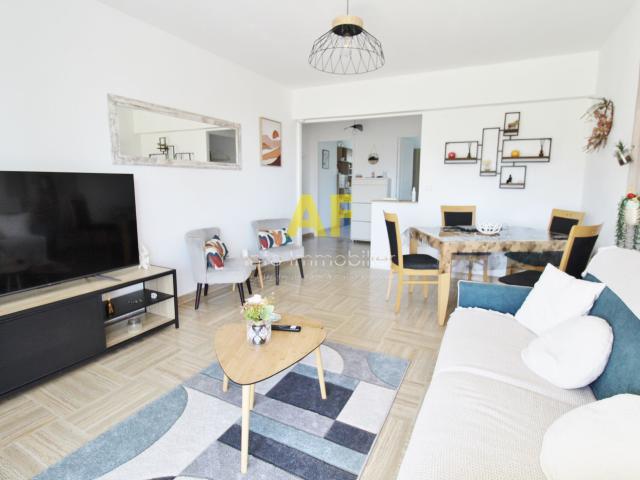 Appartement location à Arrondissement de Draguignan, Saint-raphaël