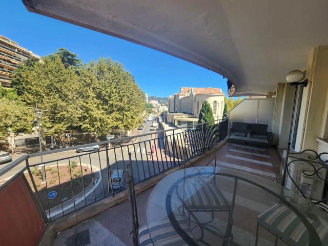 Appartement location à Hautes Vallergues, Cannes