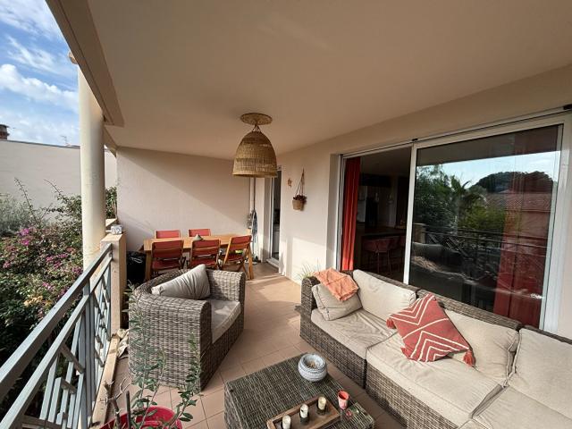 Appartement location à Hyères, Var