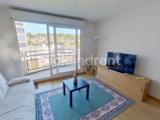Appartement location à Val Saint-Olaf, Chaville