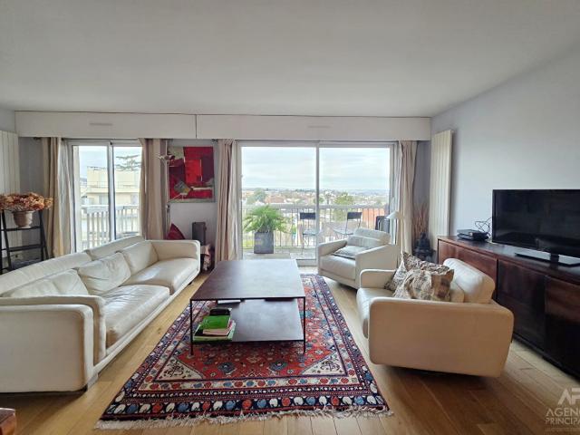 Appartement location à France métropolitaine, Suresnes