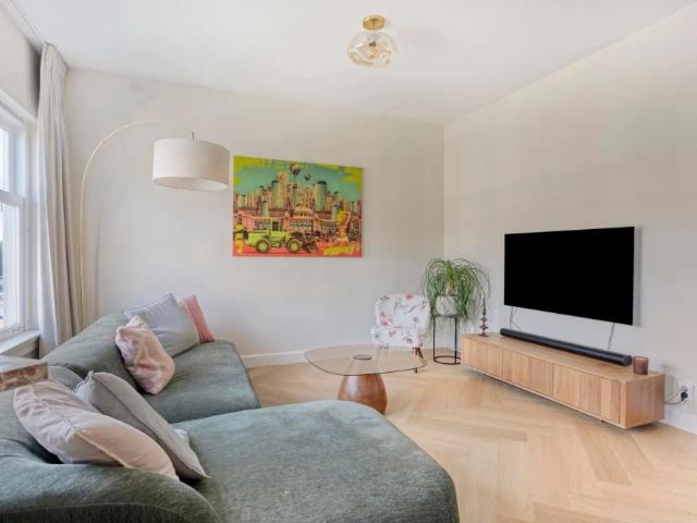 Appartement te huur in Zuid, Amsterdam