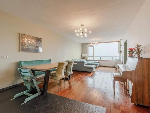 Appartement te huur in Diemen, Noord Holland