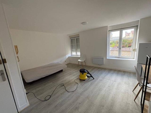 Studio location à Montsort, Alençon