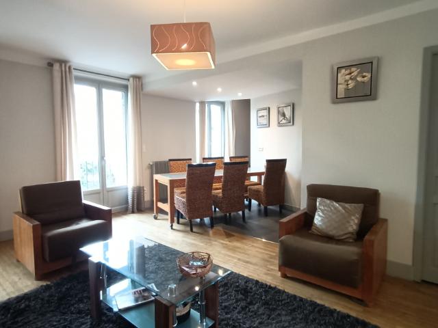 Appartement location à Sarlat-la-Canéda, Sarlat-la-canéda