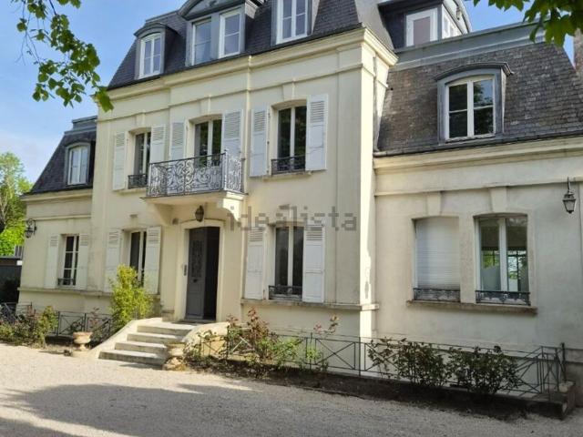 Appartement location à Les Renaults, Meudon