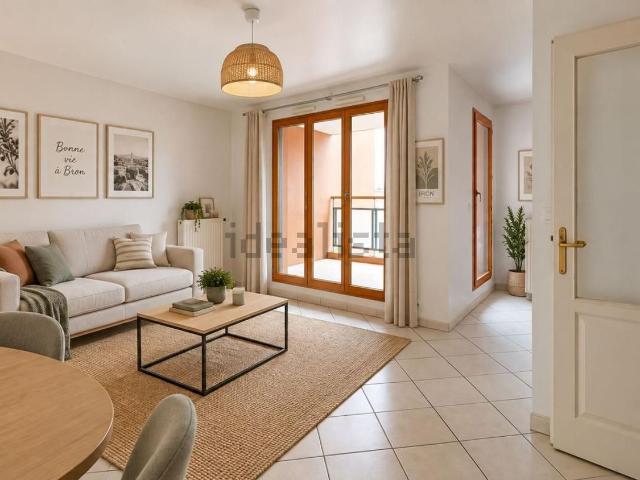 Appartement vente à Les Gadelles, Meyzieu