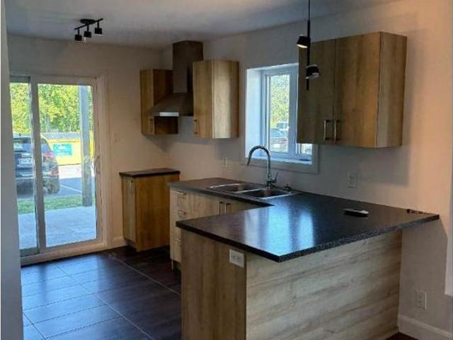Apartment for rent in Brome-missisquoi, Quebec