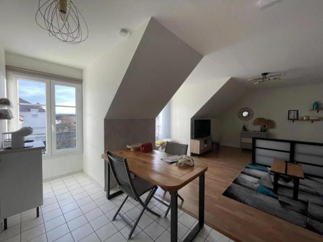 Appartement vente à Rambouillet, Voisins-le-bretonneux