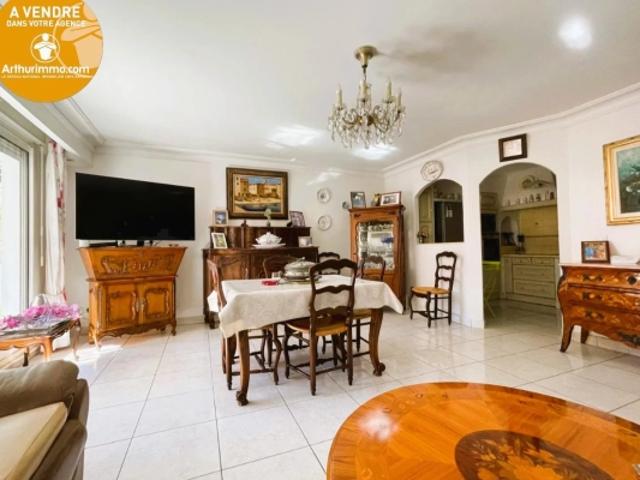 Appartement vente à Arrondissement de Toulon, Le Lavandou