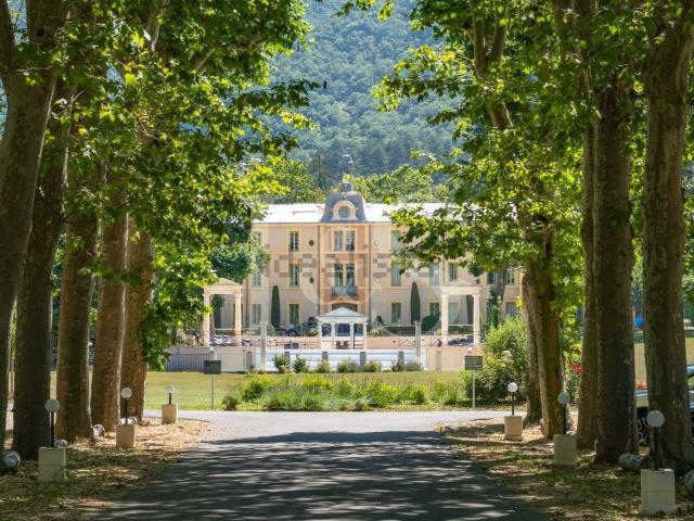 Appartement vente à Montbrun-les-Bains, Drôme