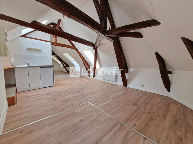 Studio location à Saint-Germain-Laval, Seine-et-Marne