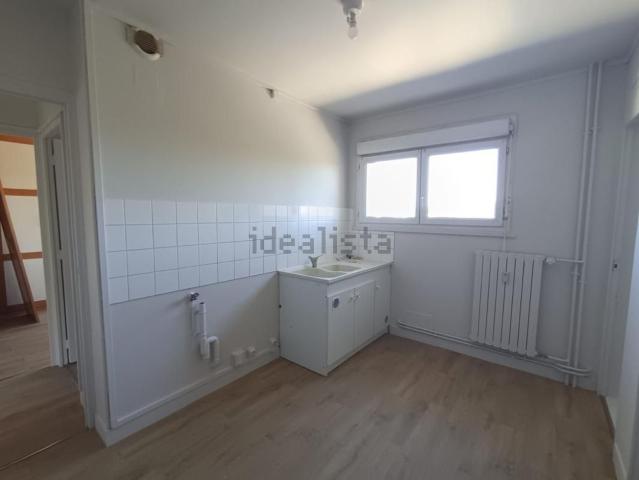 Appartement location à Aillant-sur-Tholon, Montholon