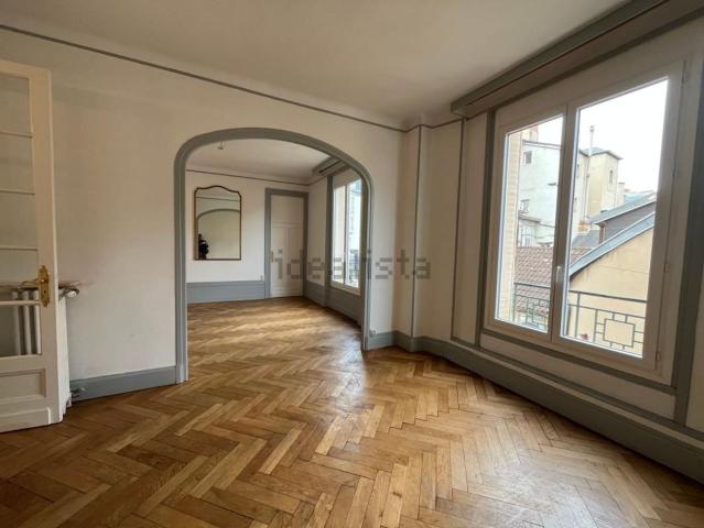 Appartement vente à Montluçon, Allier