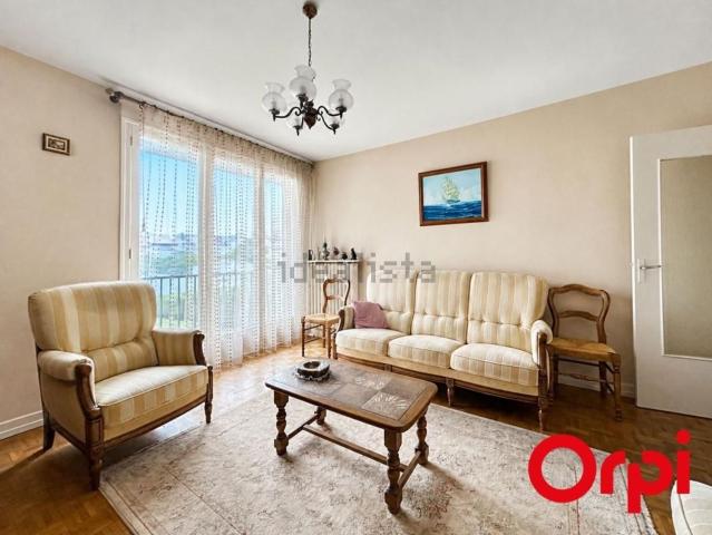 Appartement vente à Montluçon, Allier