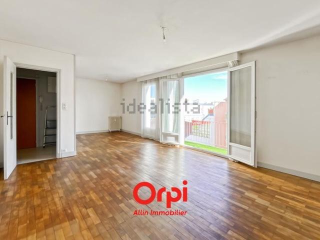 Appartement vente à Montluçon, Allier