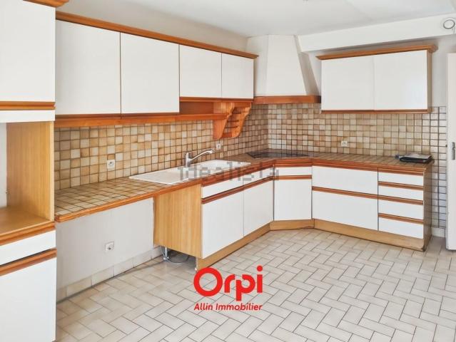 Appartement vente à Montluçon, Allier