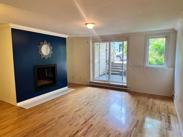 Apartment for rent in Le Plateau-Mont-Royal, Montréal