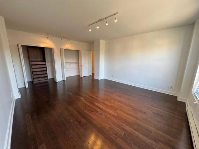 Apartment for rent in St. Leonard's, Quebec
