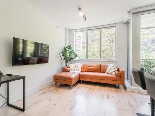 Apartment for rent in St. Leonard's, Quebec