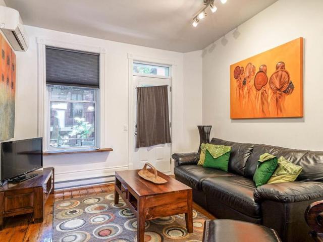Apartment for rent in Ville-Marie, Montréal