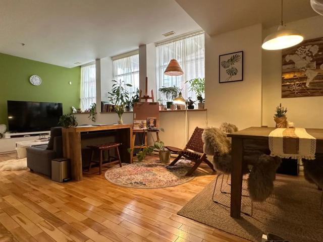 Apartment for rent in Parc-Extension, Montréal