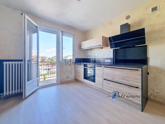 Appartement vente à Montrond-les-Bains, Loire