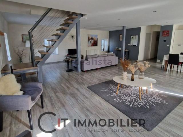Appartement location à Morestel, Isère