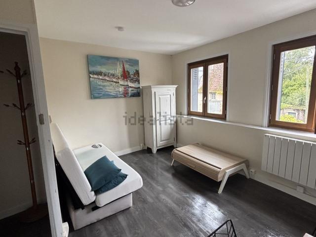 Appartement location à Villaine, Moulins-Engilbert